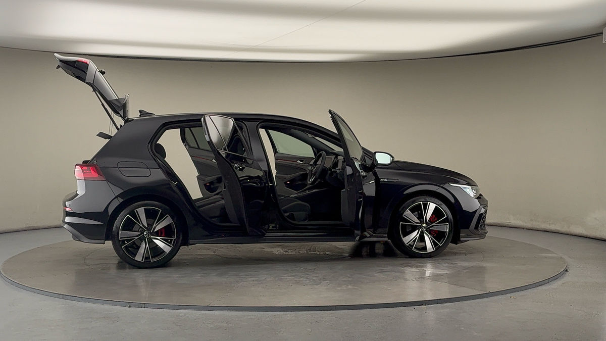 More views of Volkswagen Golf