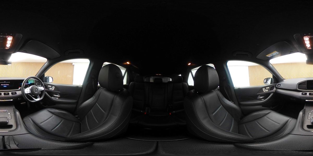 More views of Mercedes-Benz GLE