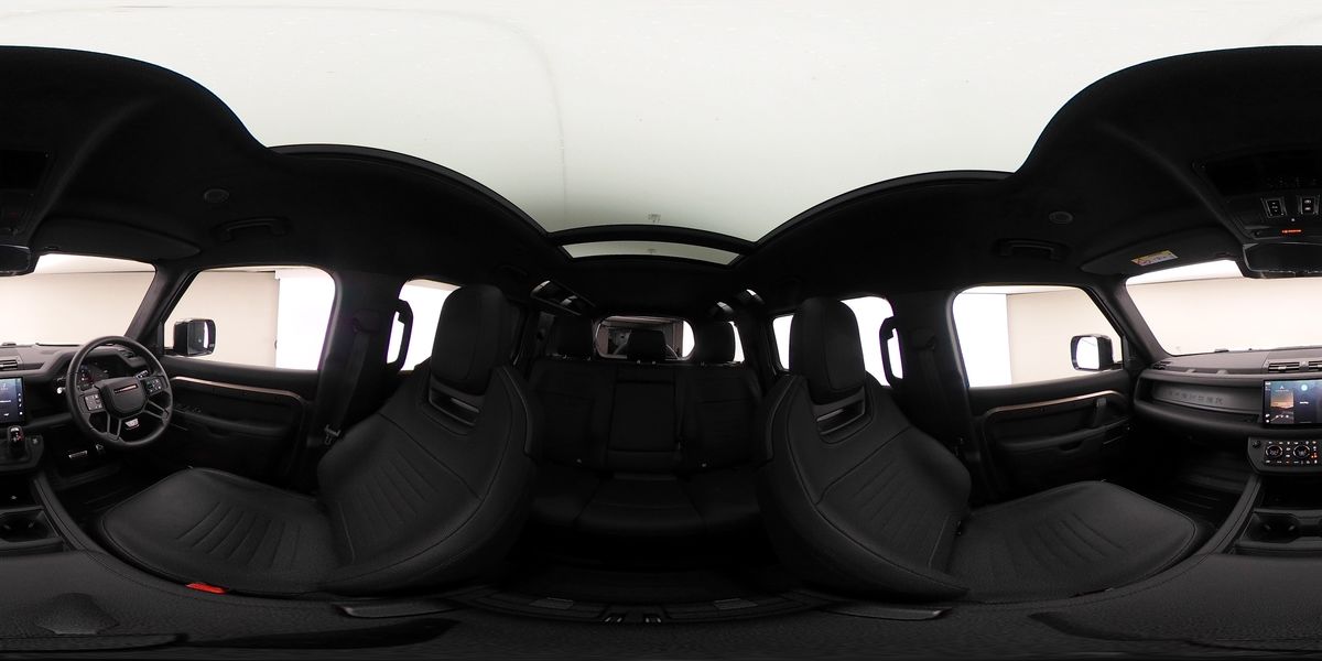 More views of Land Rover Defender 110