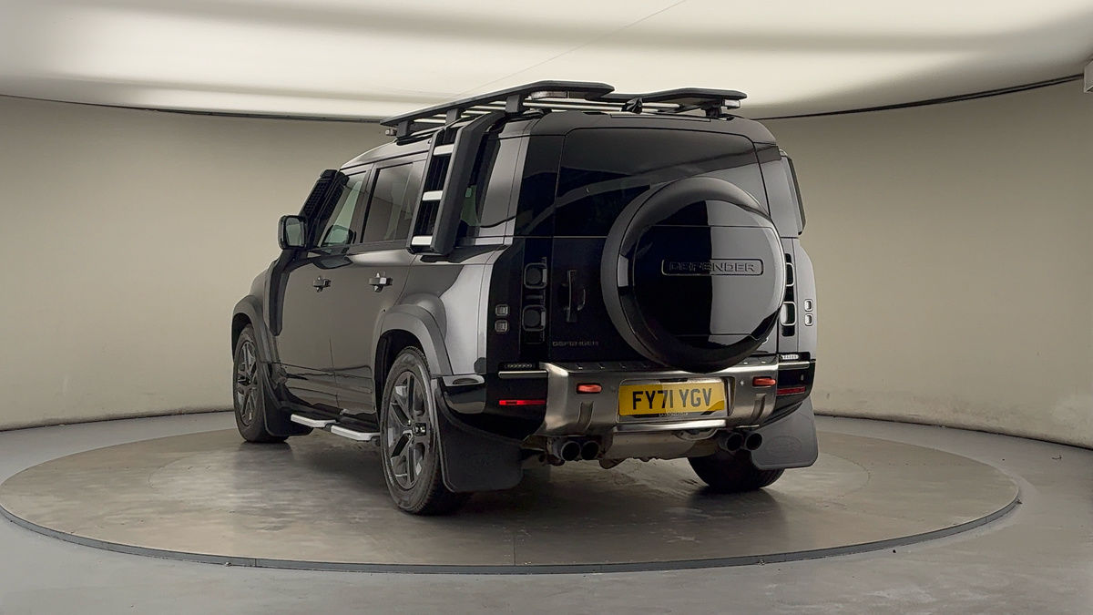 More views of Land Rover Defender 110