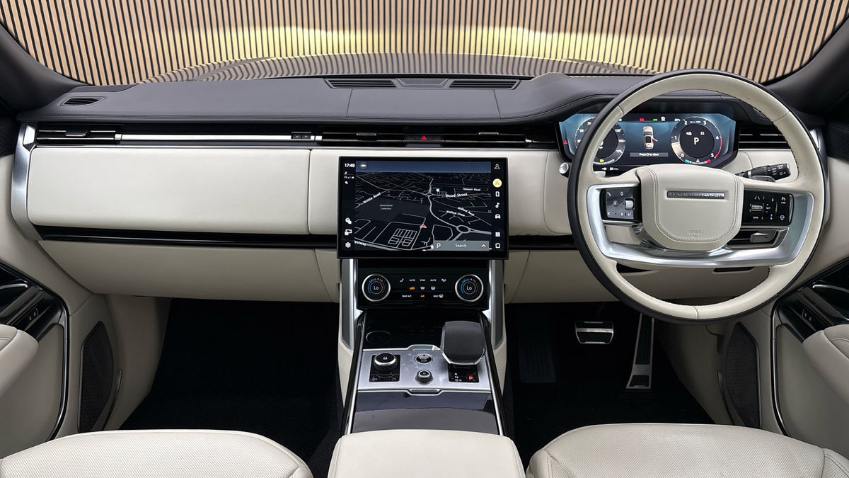 Land Rover Range Rover Image 12