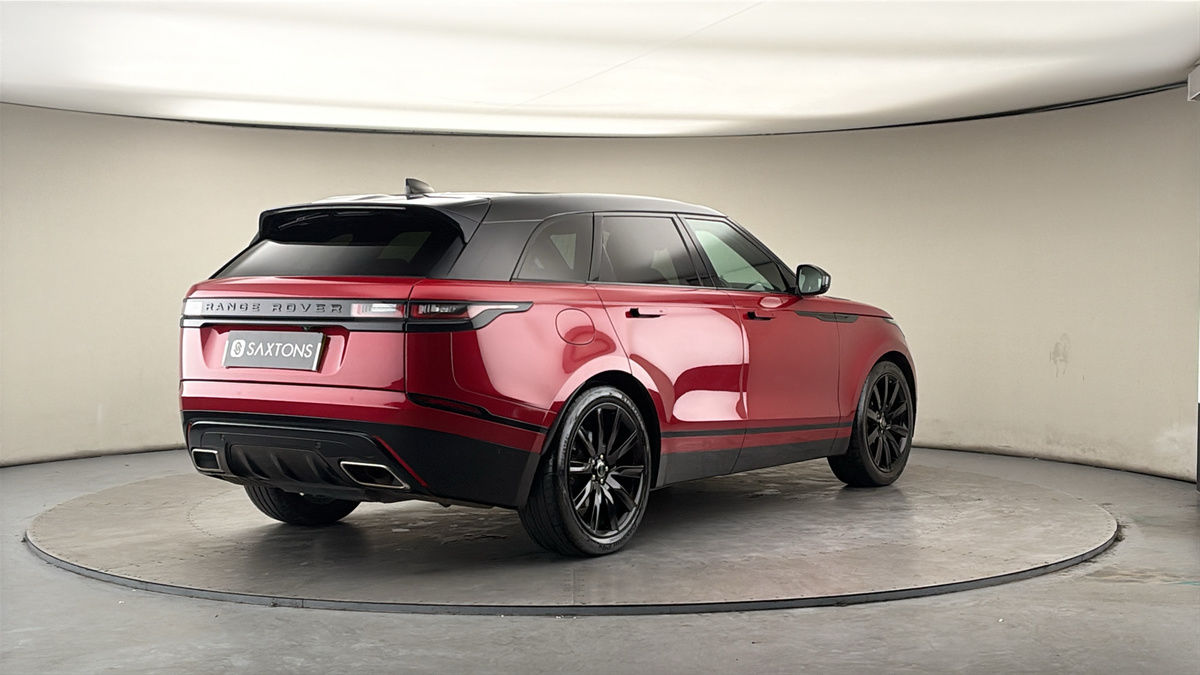 More views of Land Rover Range Rover Velar