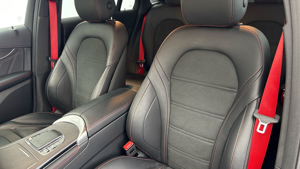 Mercedes-Benz GLC Image 7