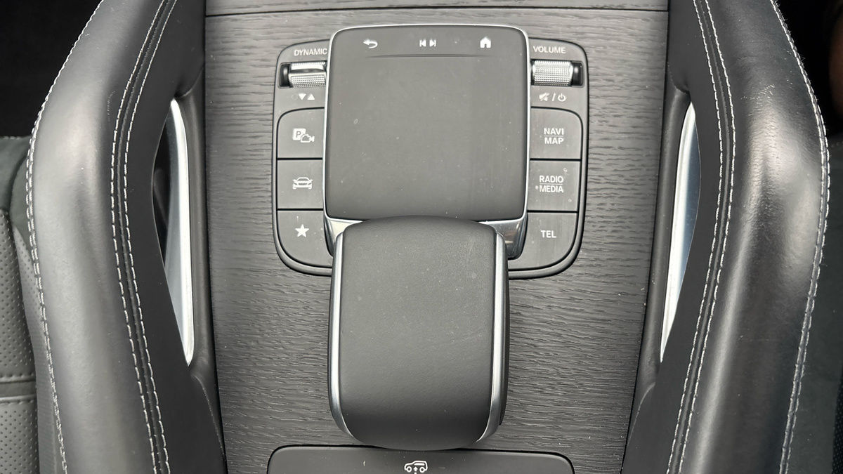 Mercedes-Benz GLE Image 26