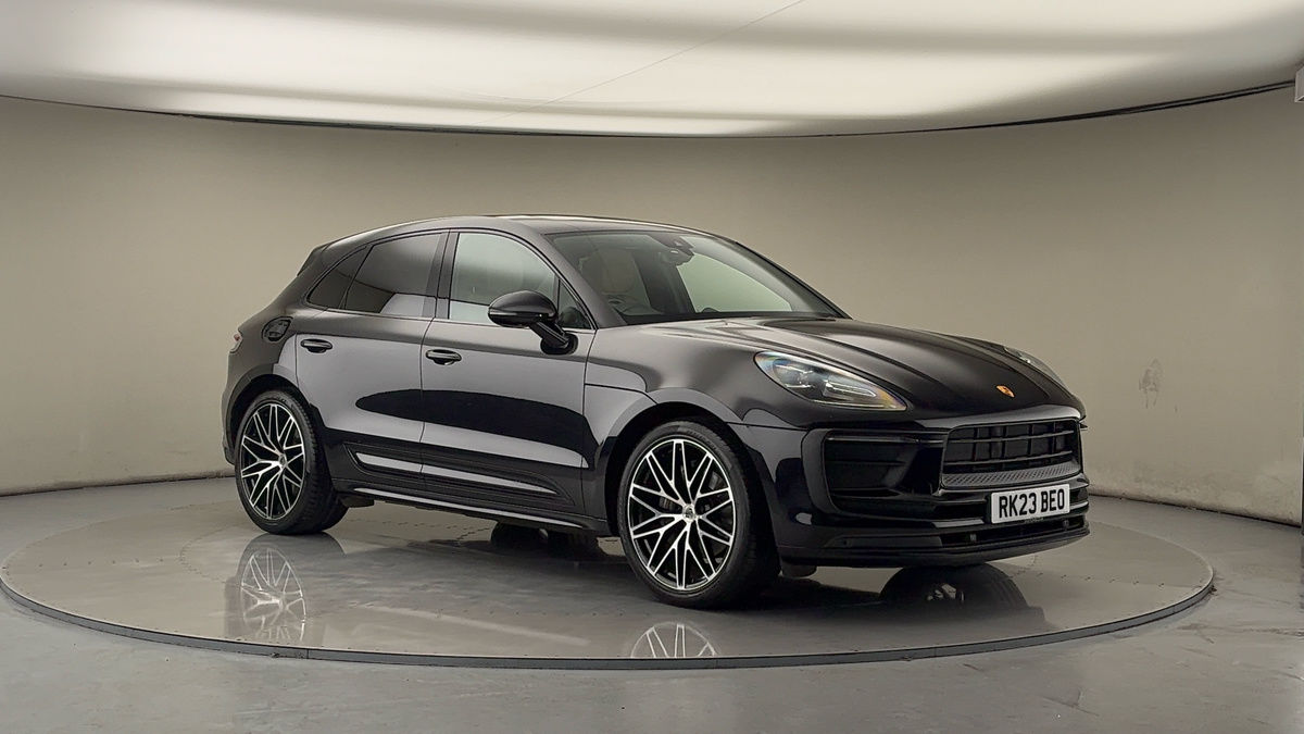 More views of Porsche Macan