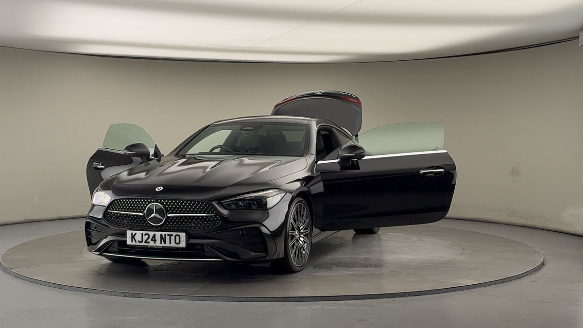 More views of Mercedes-Benz CLE