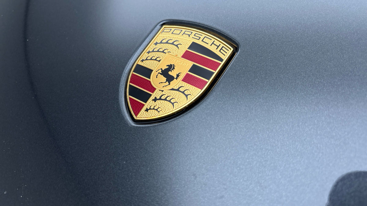Porsche Taycan Image 25