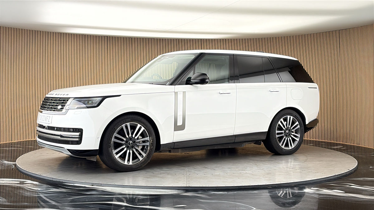 More views of Land Rover Range Rover