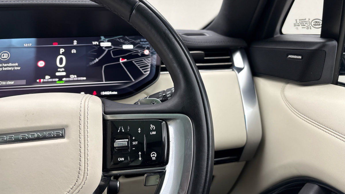 Land Rover Range Rover Image 14