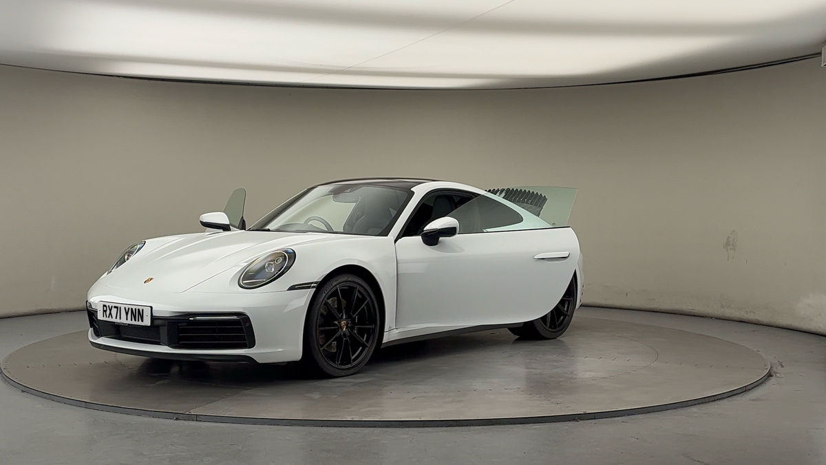 More views of Porsche 911