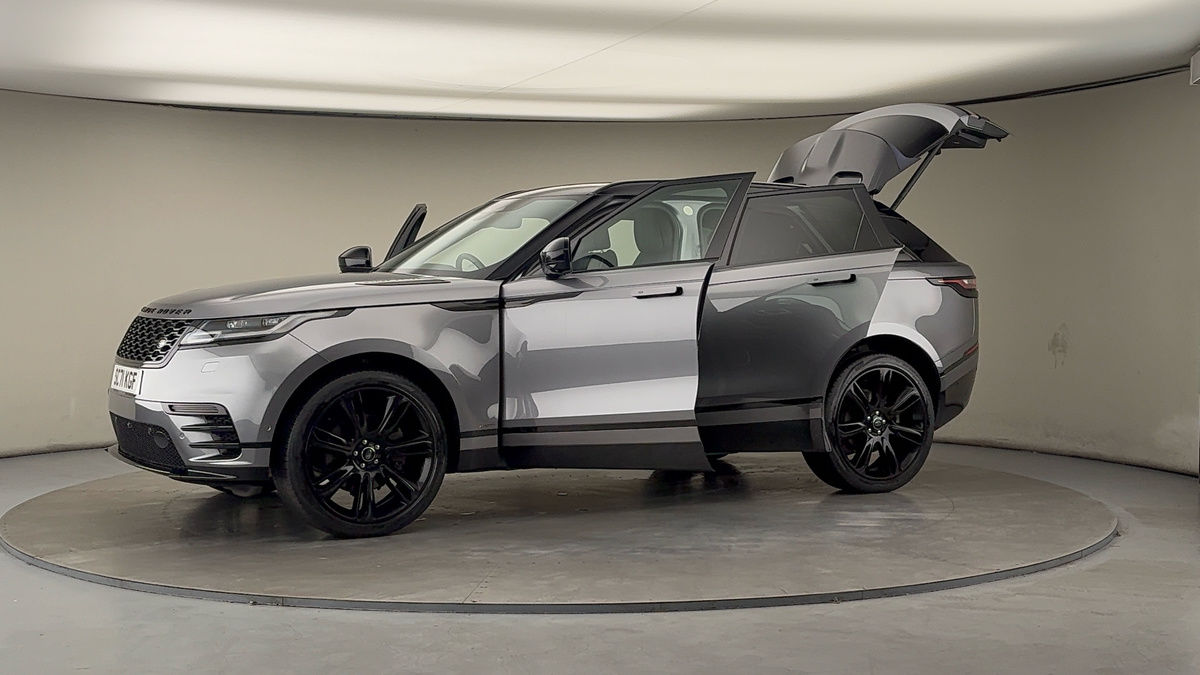 More views of Land Rover Range Rover Velar