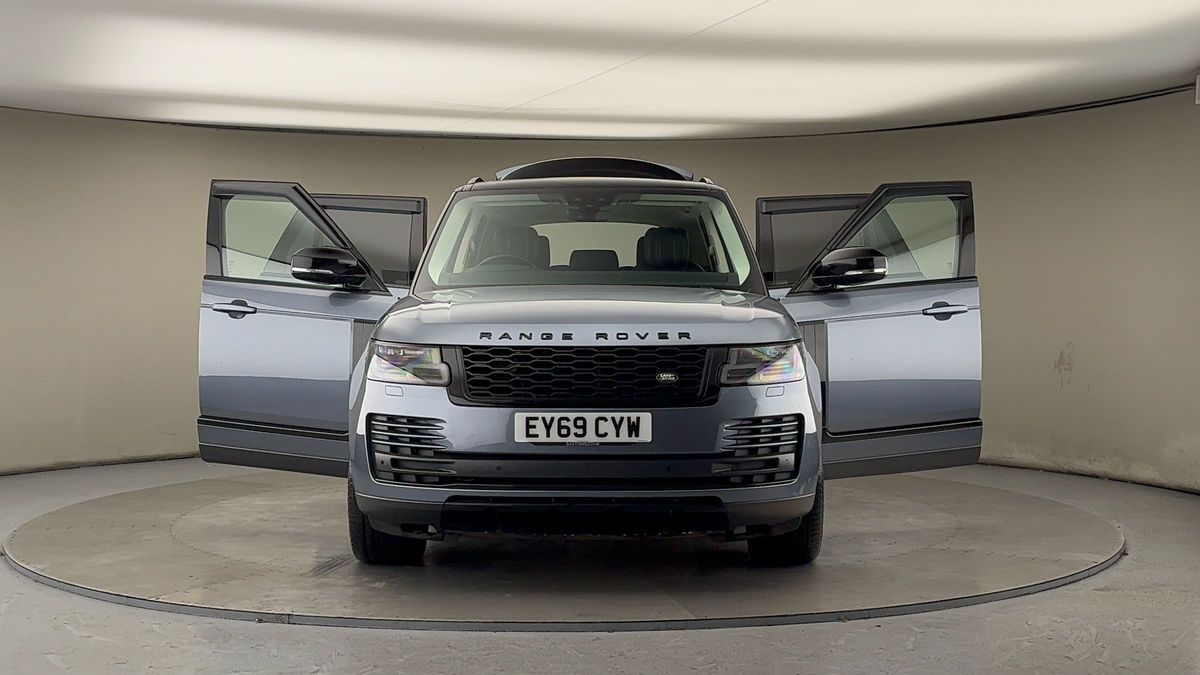 More views of Land Rover Range Rover