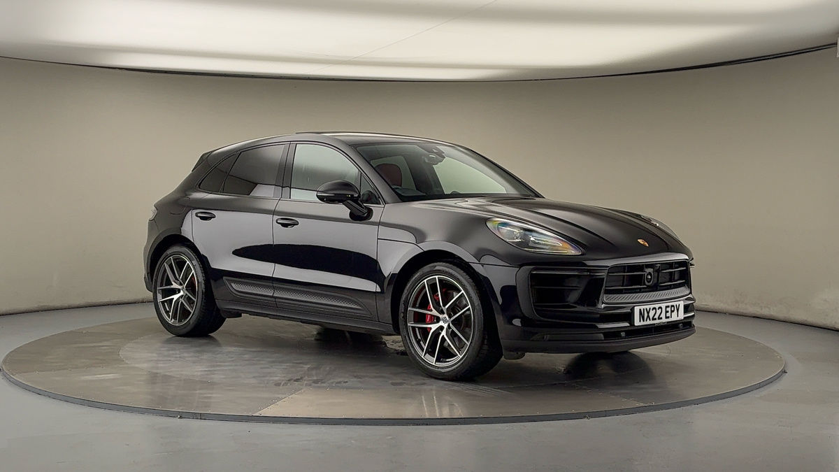 More views of Porsche Macan