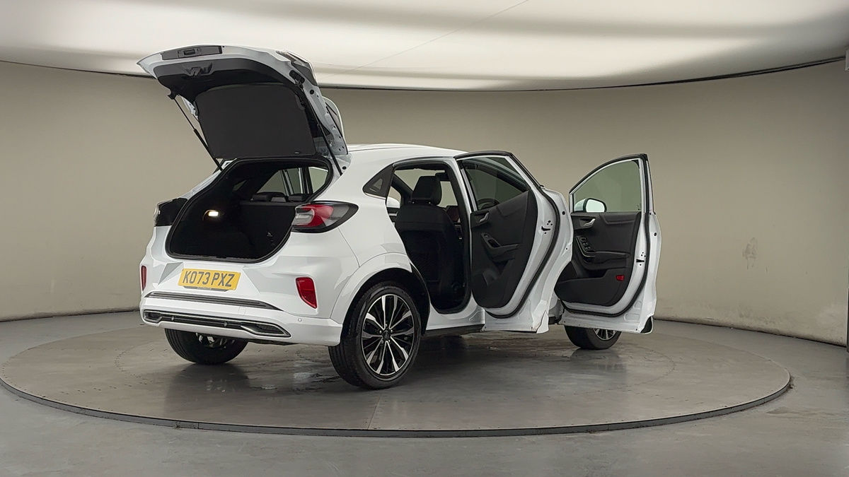 More views of Ford Puma