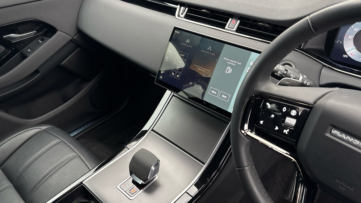 Land Rover Range Rover Evoque Image 18