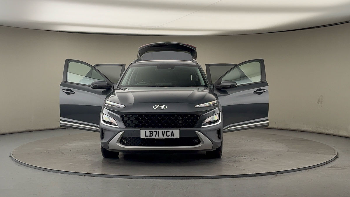 More views of Hyundai KONA