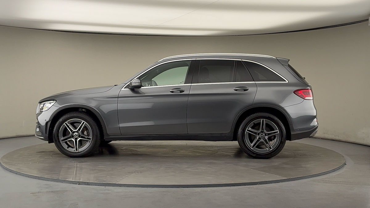 Mercedes-Benz GLC Image 15