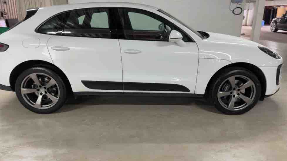 More views of Porsche Macan