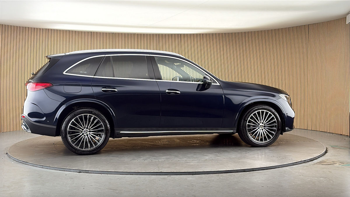 More views of Mercedes-Benz GLC