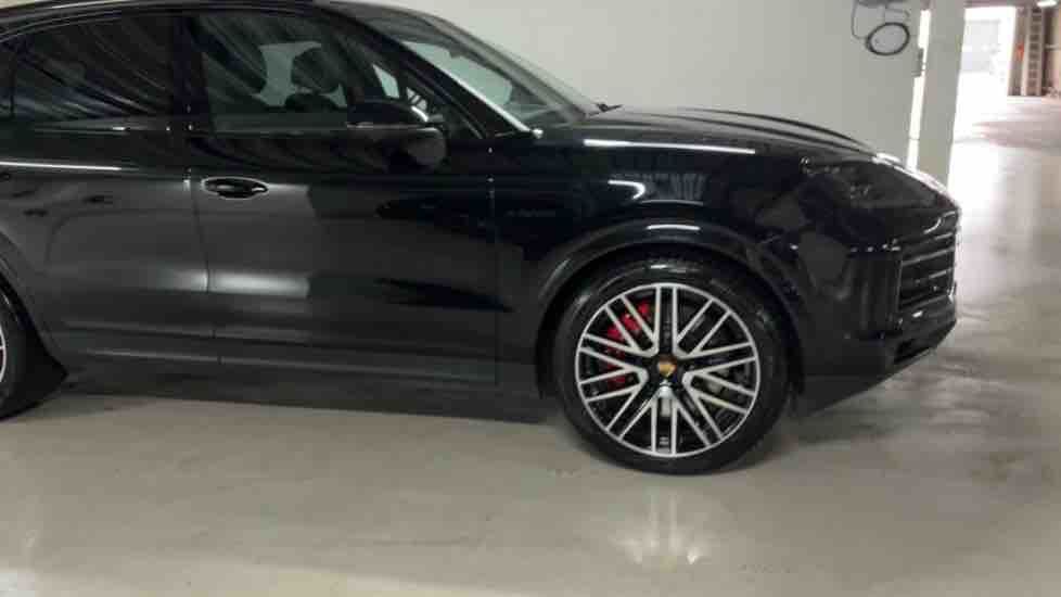 More views of Porsche Cayenne