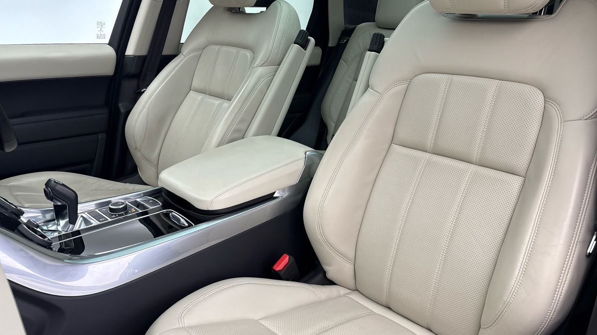 Land Rover Range Rover Sport Image 7