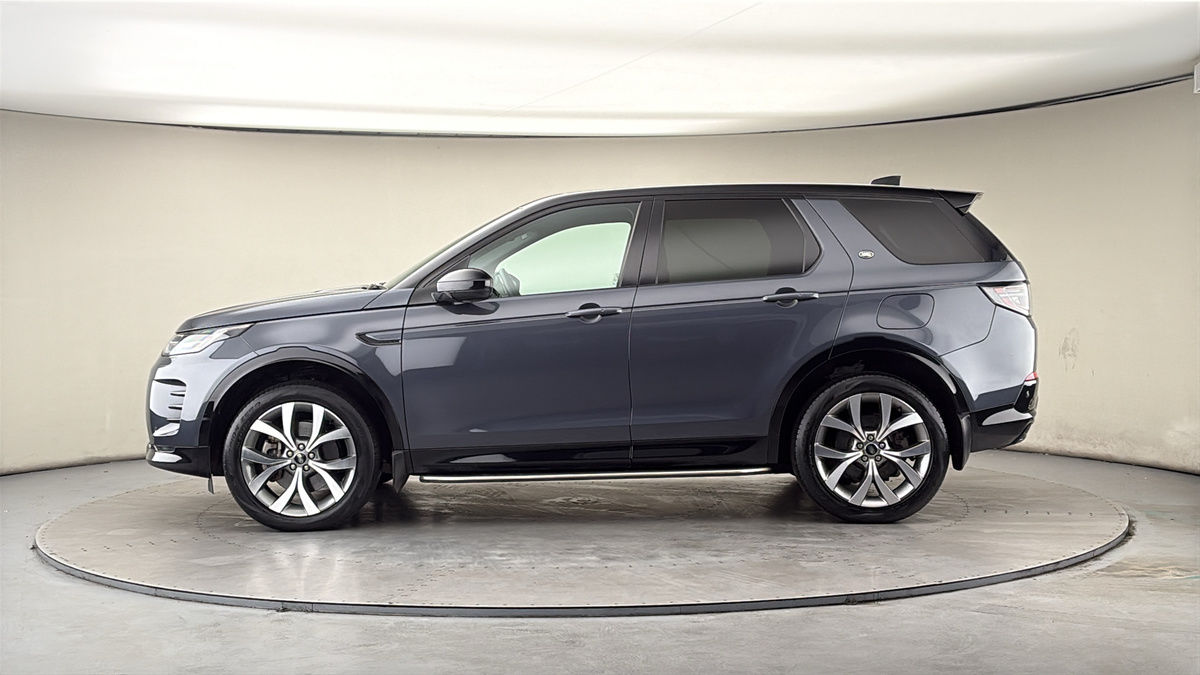 Land Rover Discovery Sport Image 15