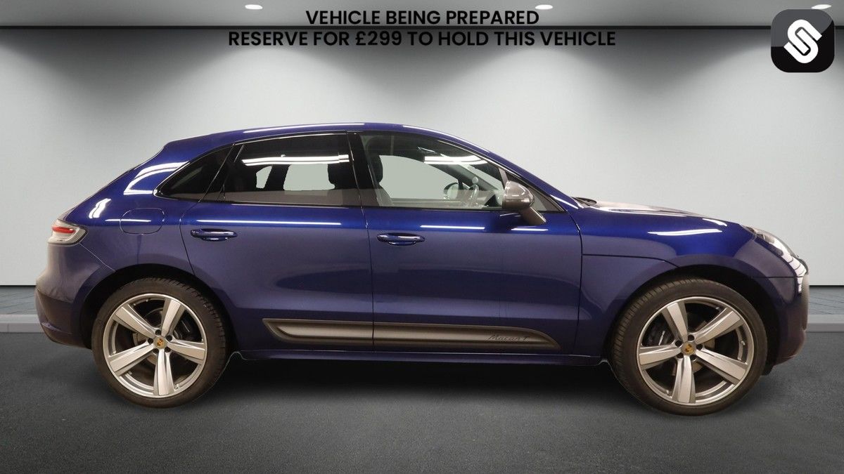 Porsche Macan Image 5