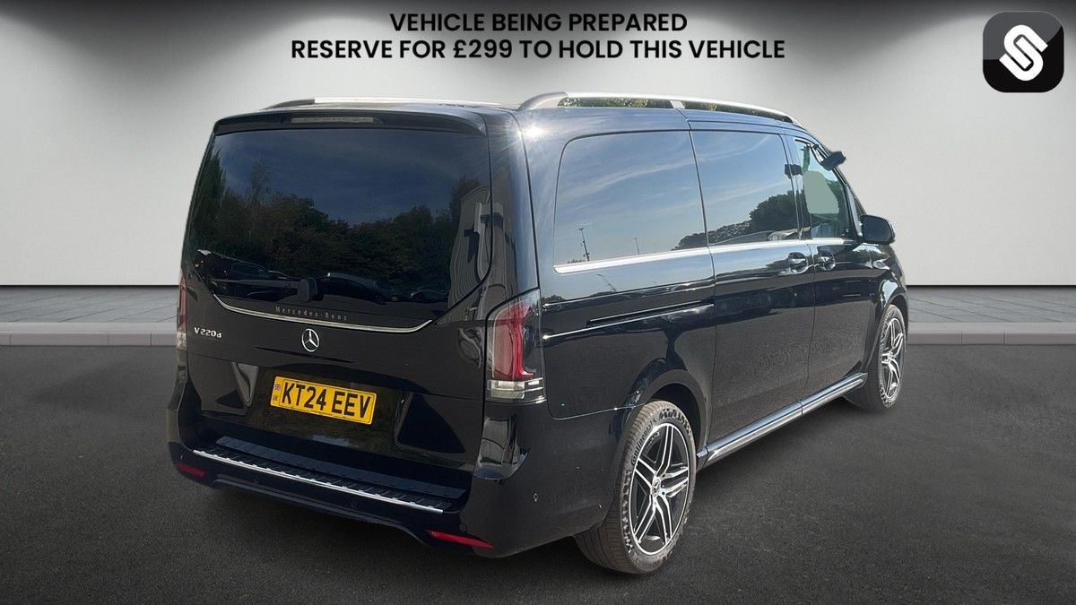 Mercedes-Benz V Class Image 4