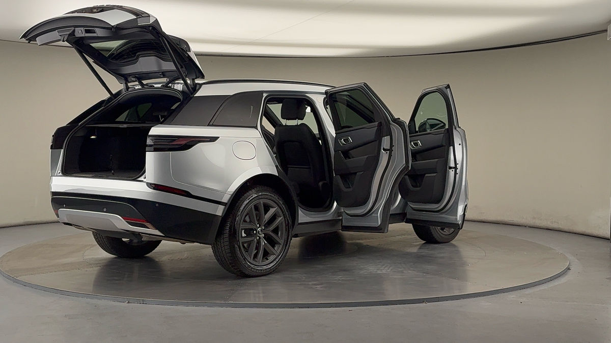 More views of Land Rover Range Rover Velar