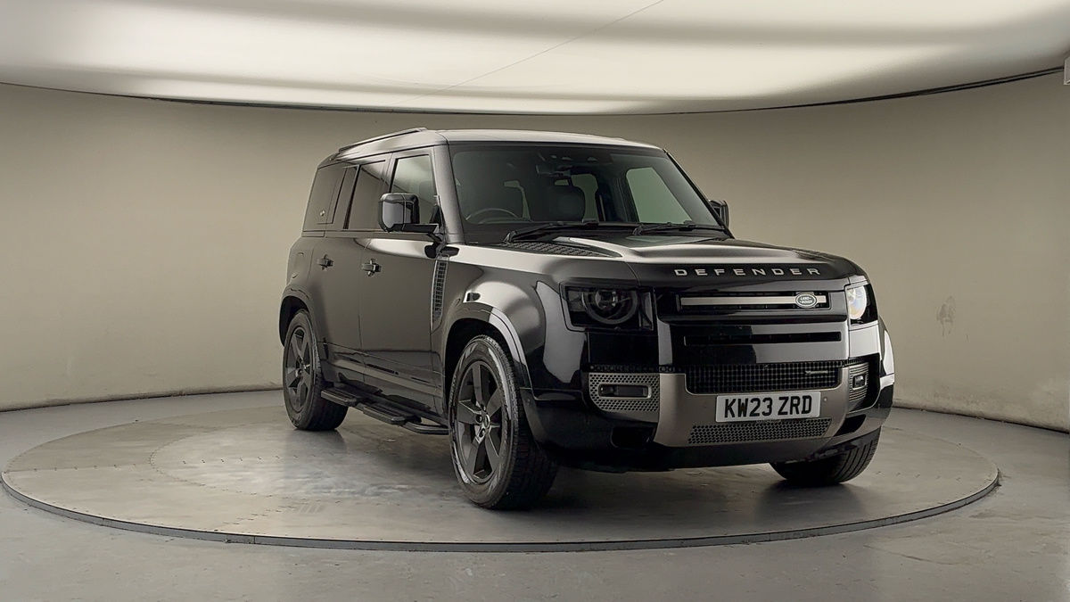 More views of Land Rover Defender 110