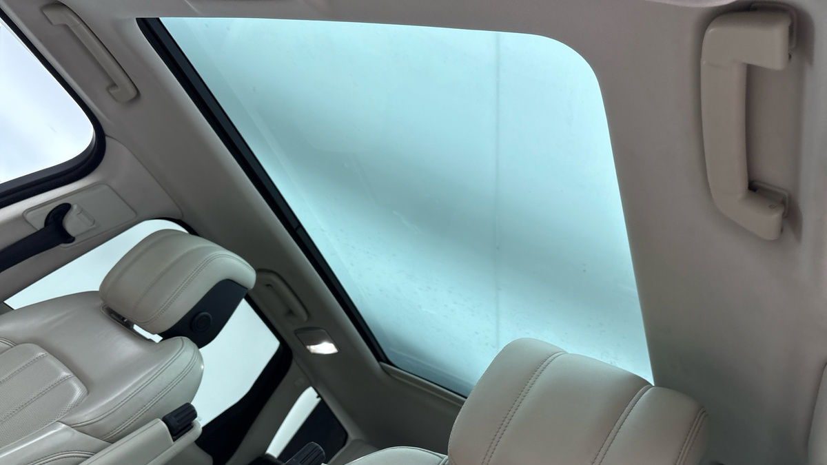 Land Rover Range Rover Sport Image 6