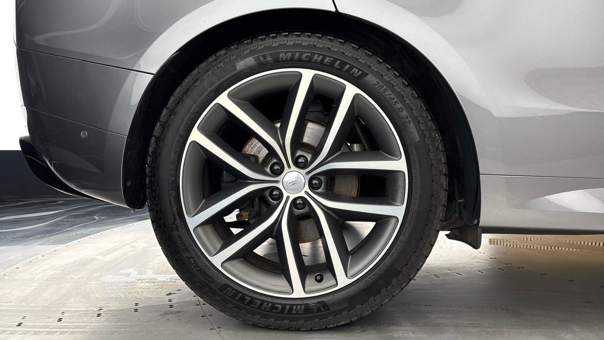 Land Rover Range Rover Sport Image 10
