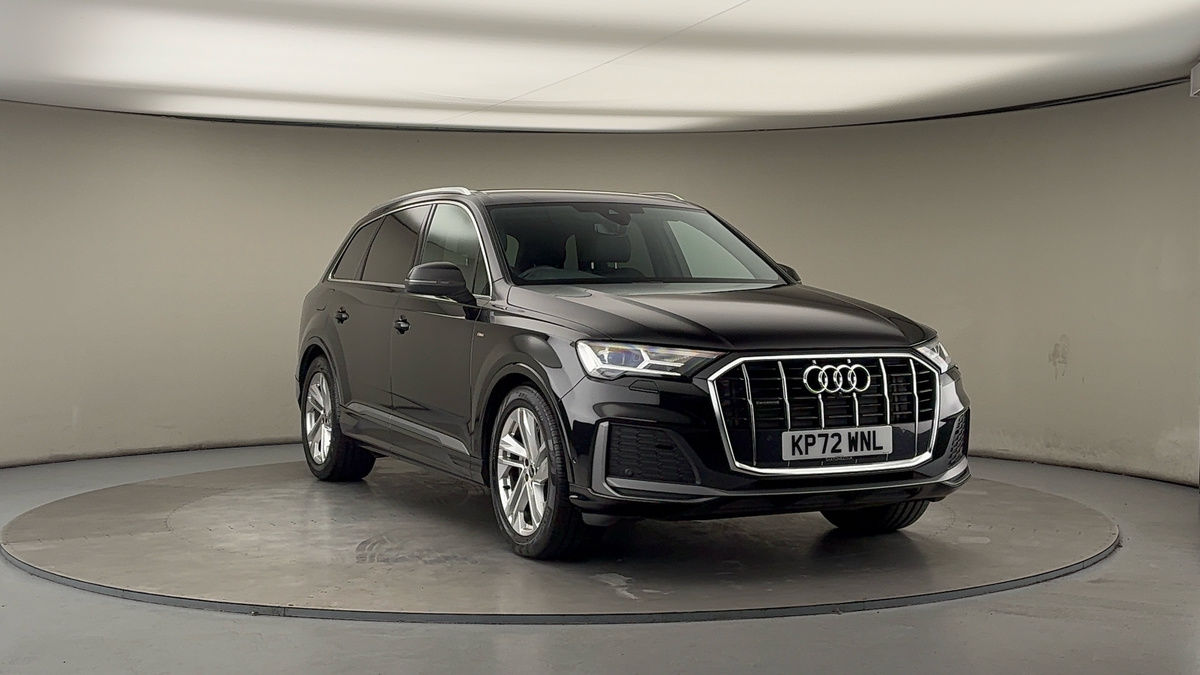 More views of Audi Q7