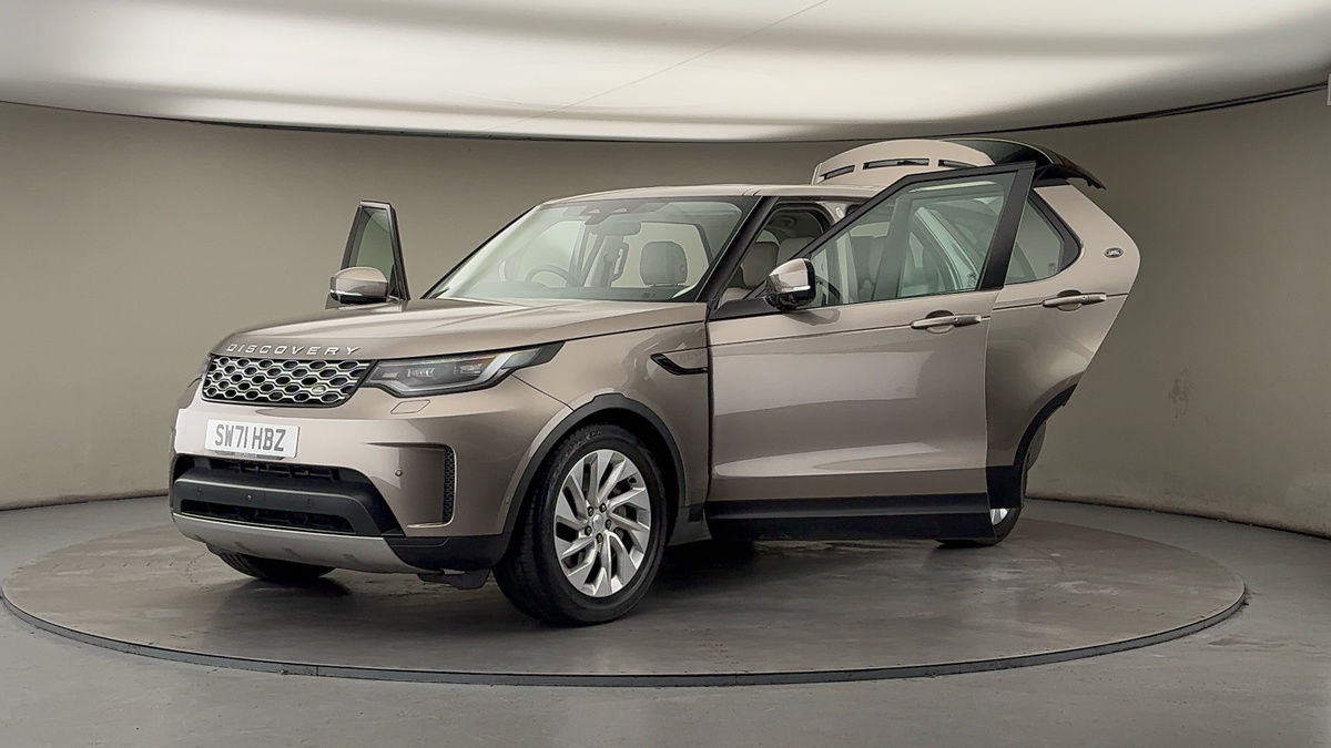 More views of Land Rover Discovery