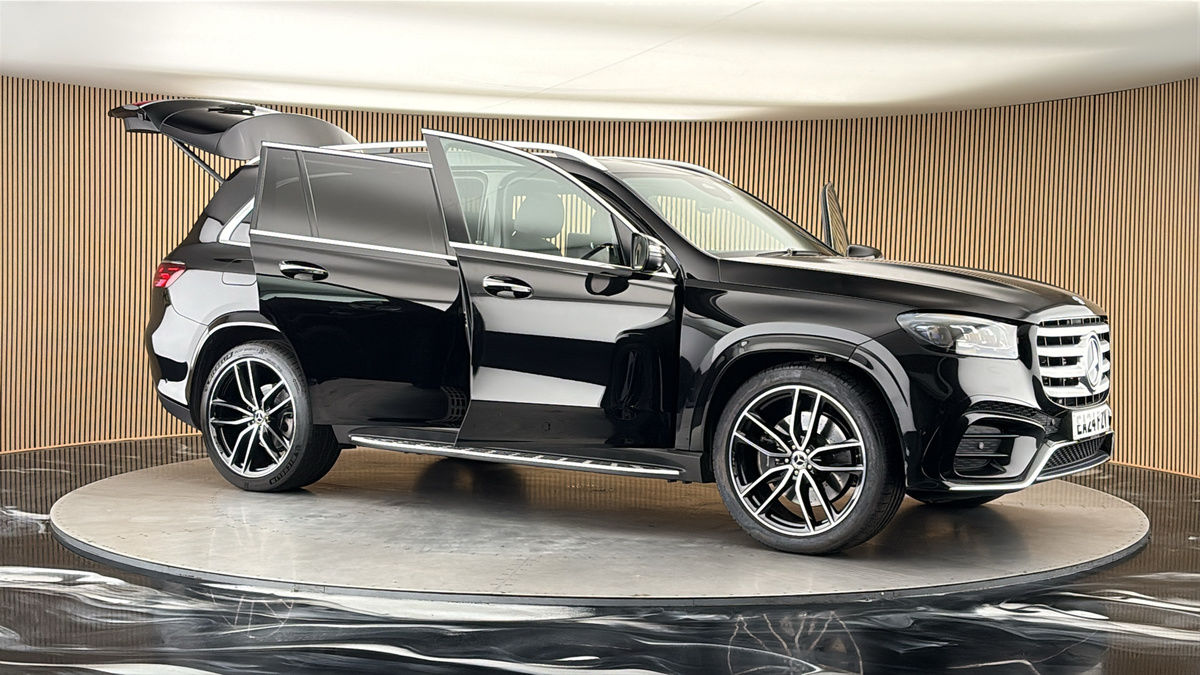 More views of Mercedes-Benz GLS