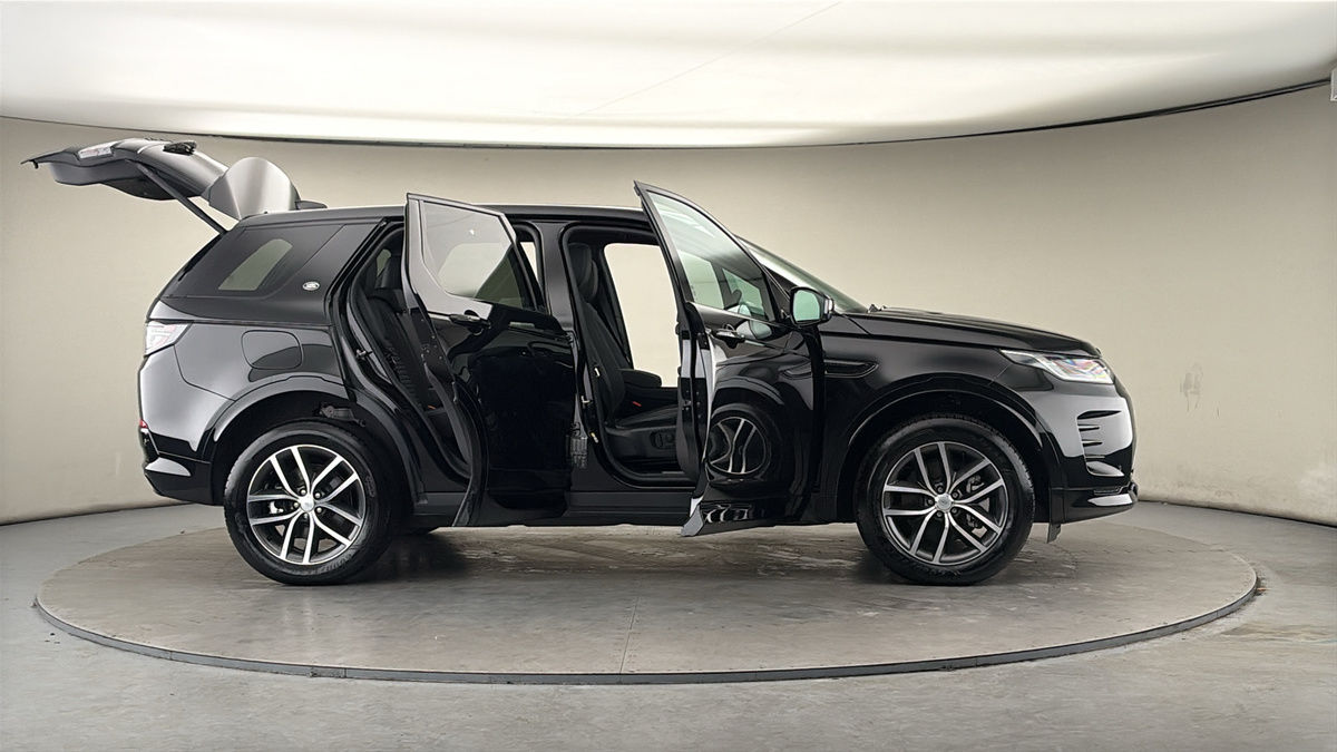 More views of Land Rover Discovery Sport