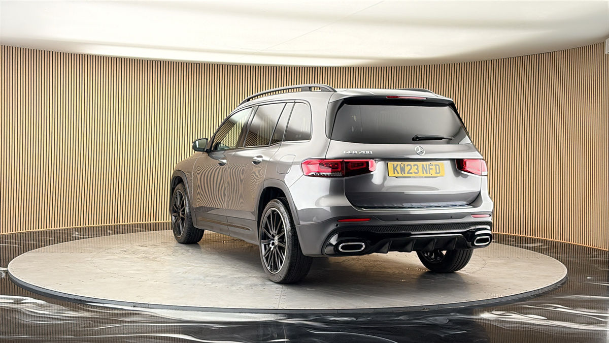 More views of Mercedes-Benz GLB