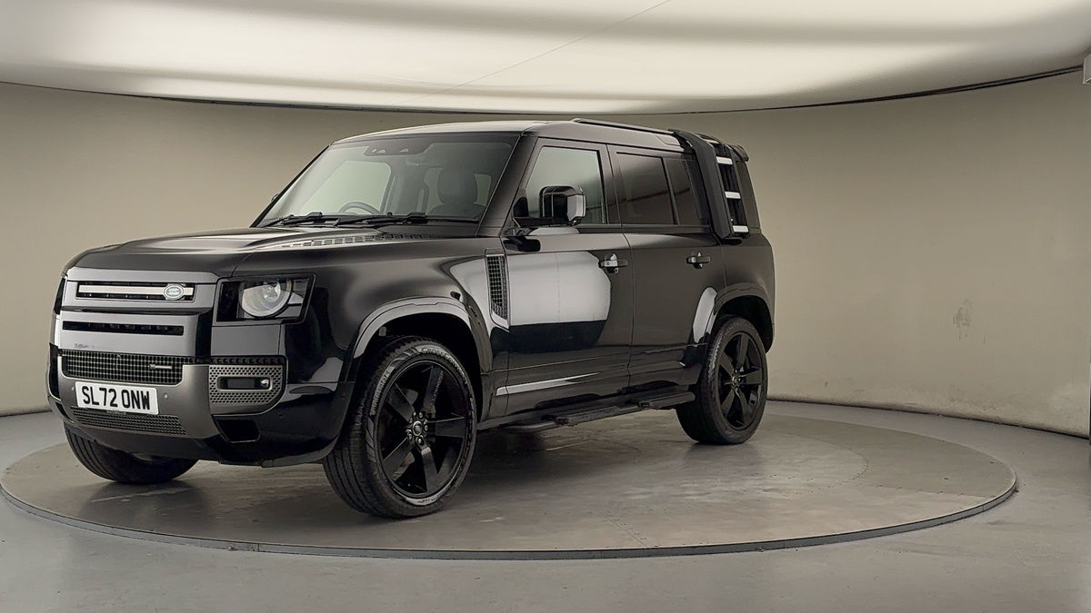 More views of Land Rover Defender 110