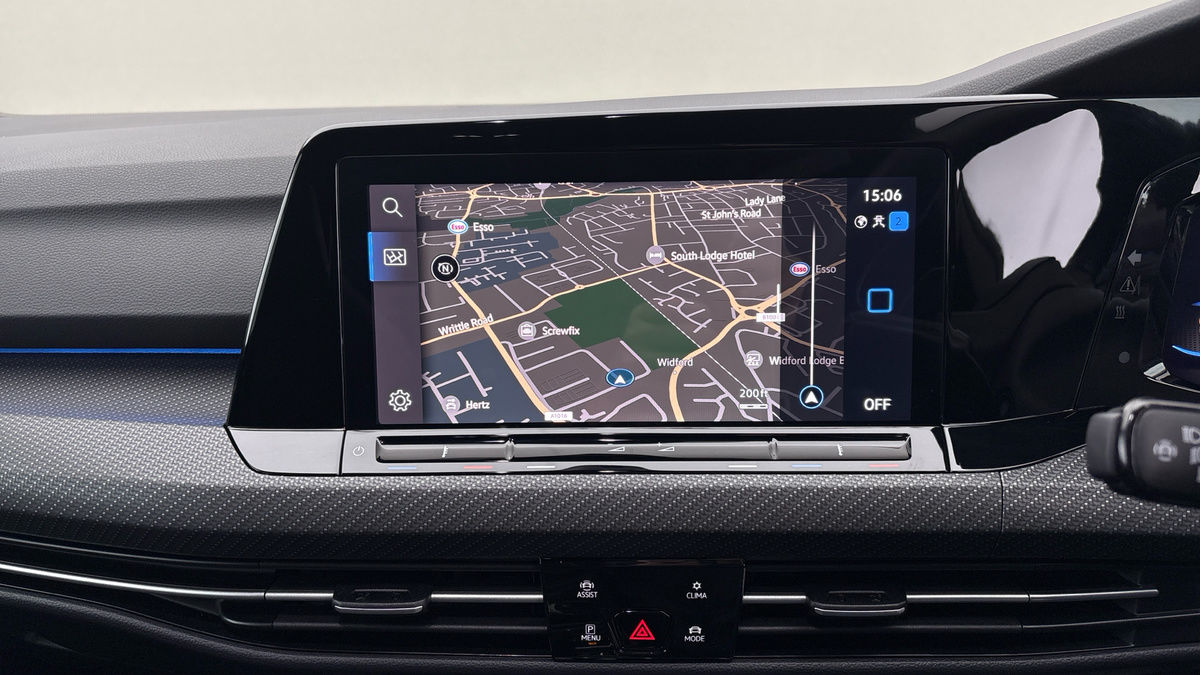 Volkswagen Golf Image 17