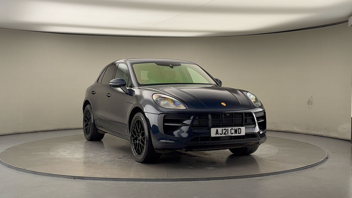 More views of Porsche Macan