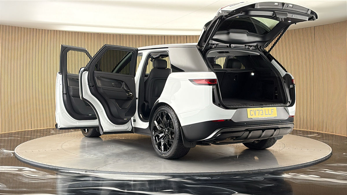 Land Rover Range Rover Sport Image 23