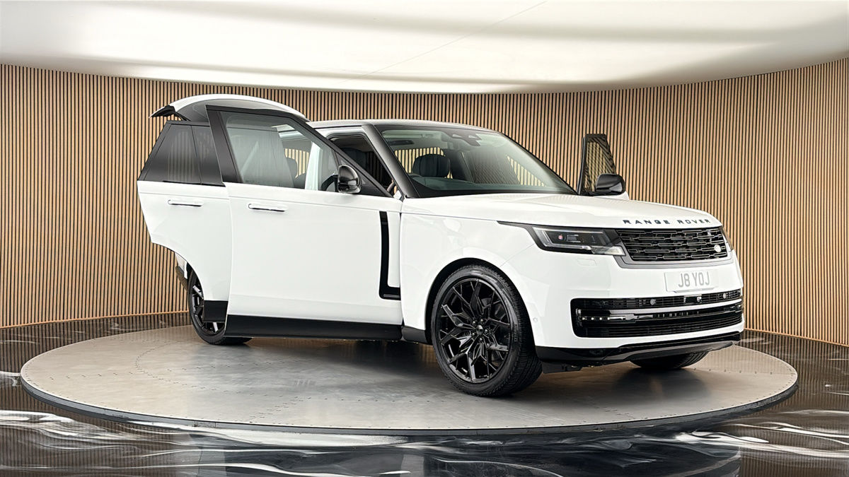 More views of Land Rover Range Rover