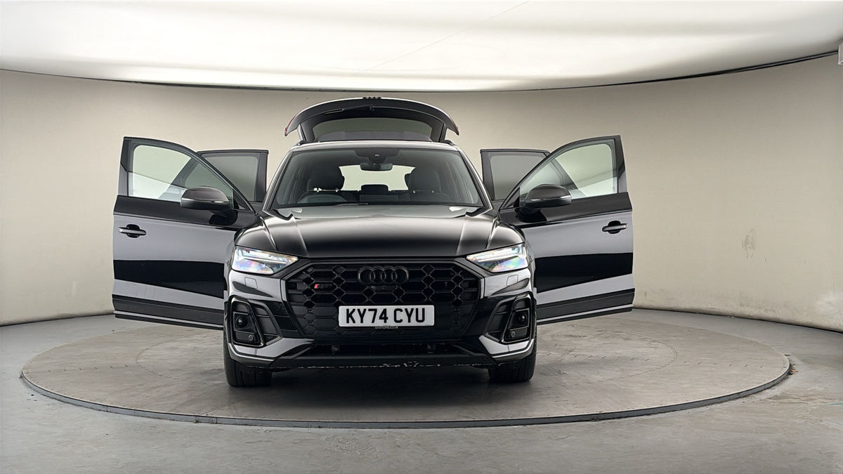 More views of Audi SQ5