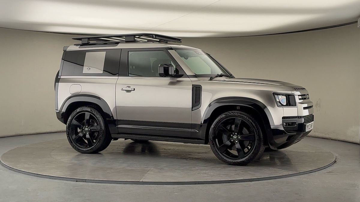 More views of Land Rover Defender 90