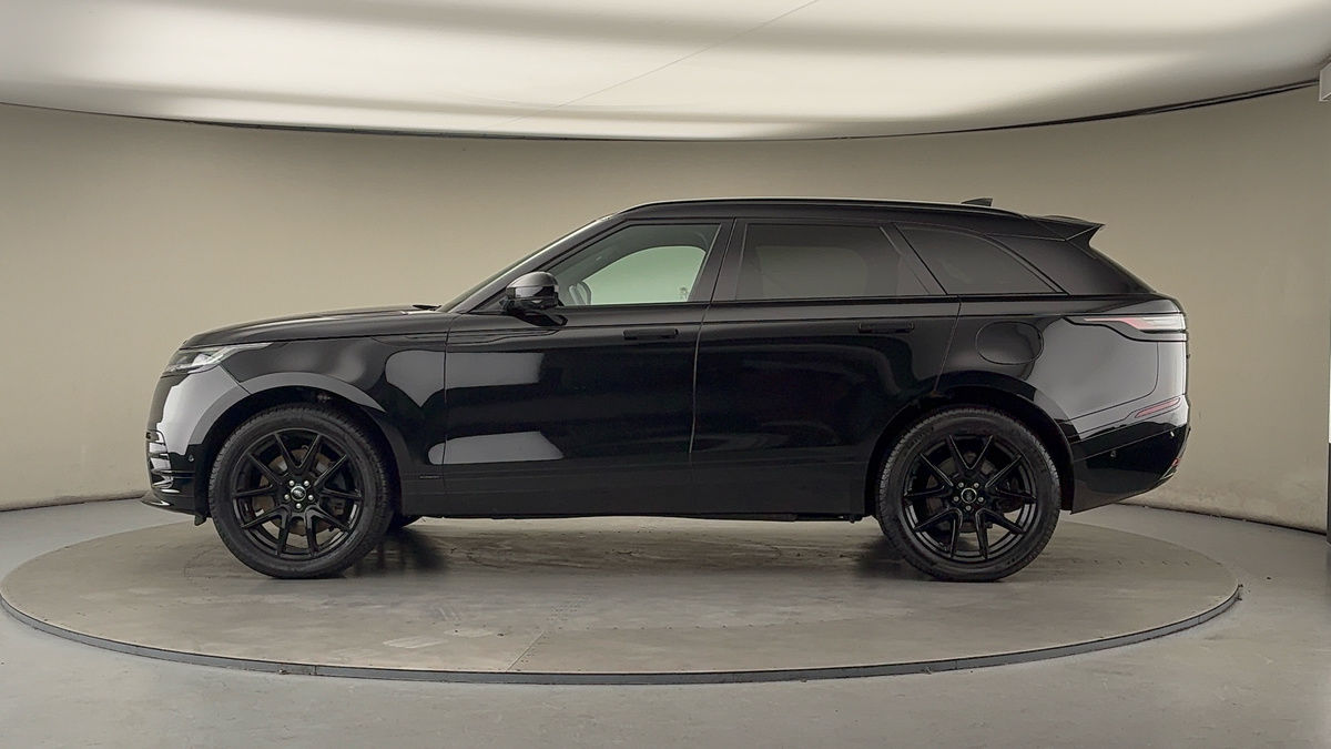 Land Rover Range Rover Velar Image 15