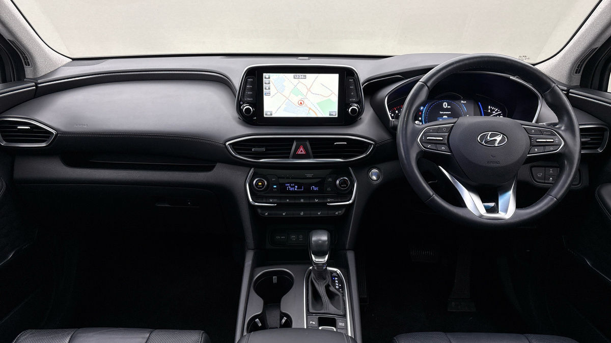 Hyundai Santa Fe Image 12