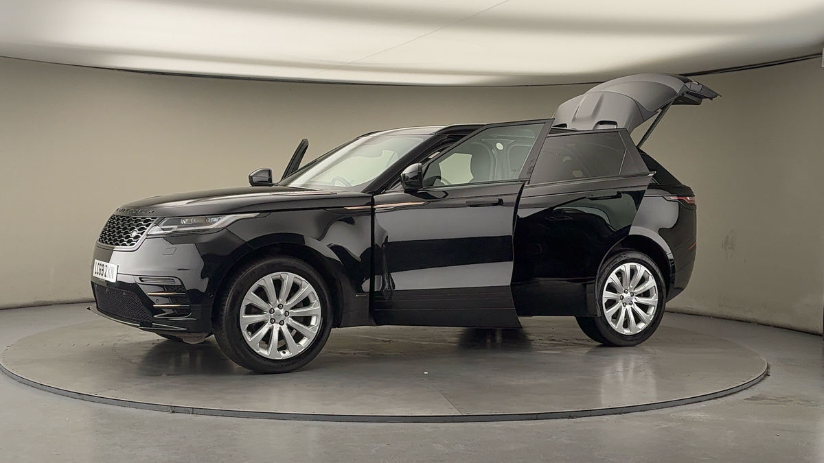 More views of Land Rover Range Rover Velar