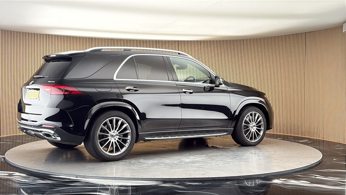 More views of Mercedes-Benz GLE