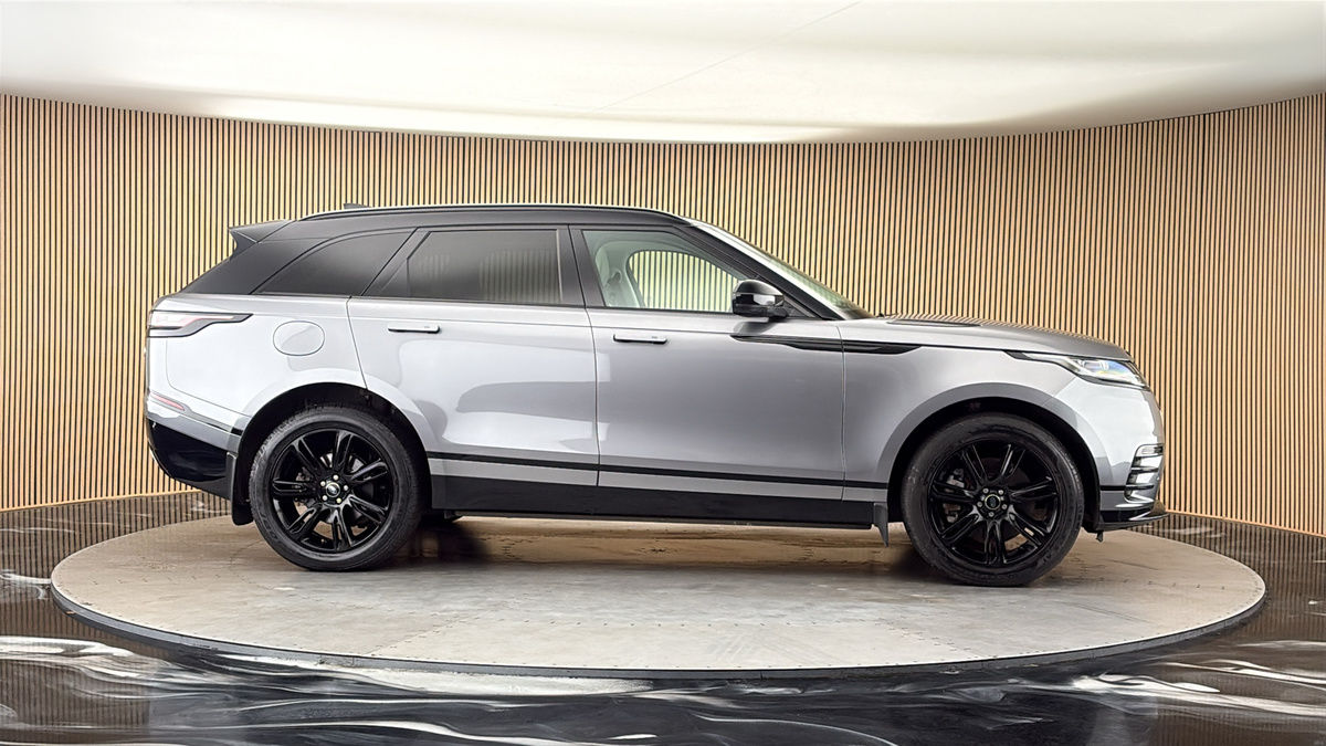 More views of Land Rover Range Rover Velar