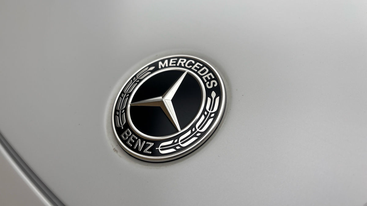 Mercedes-Benz GLB Image 24